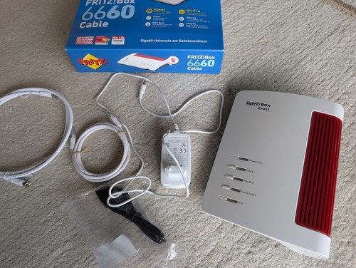 Fritz box 6660 - 6660, cable